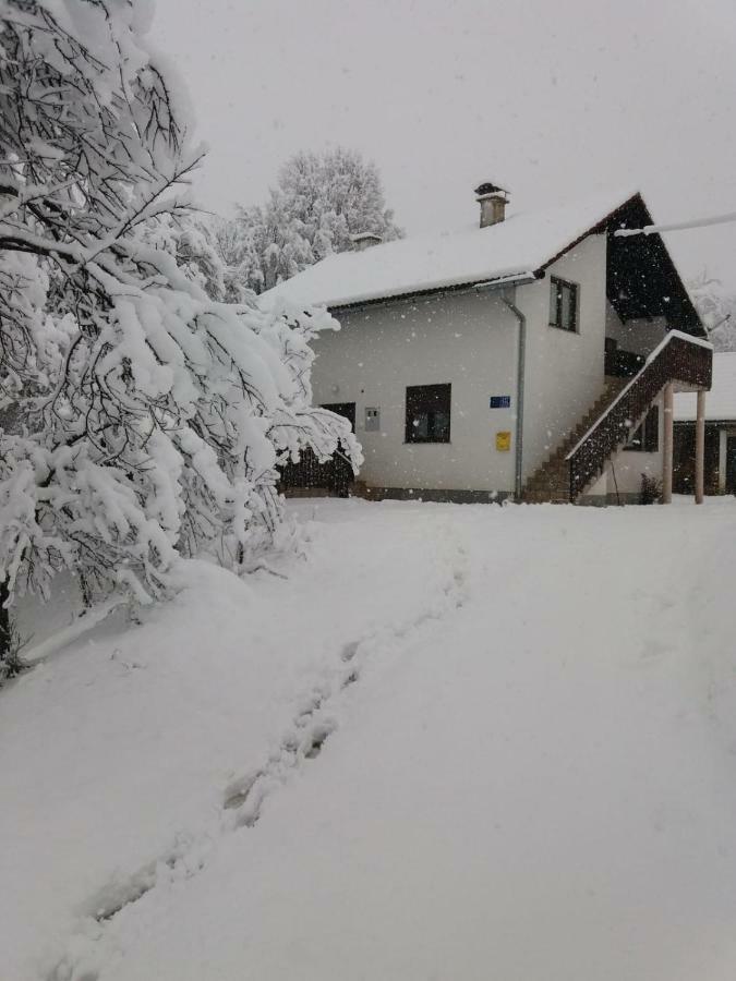 Apartment Manda Rakovica Kültér fotó